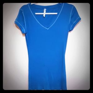 Turquoise/Blue tshirt